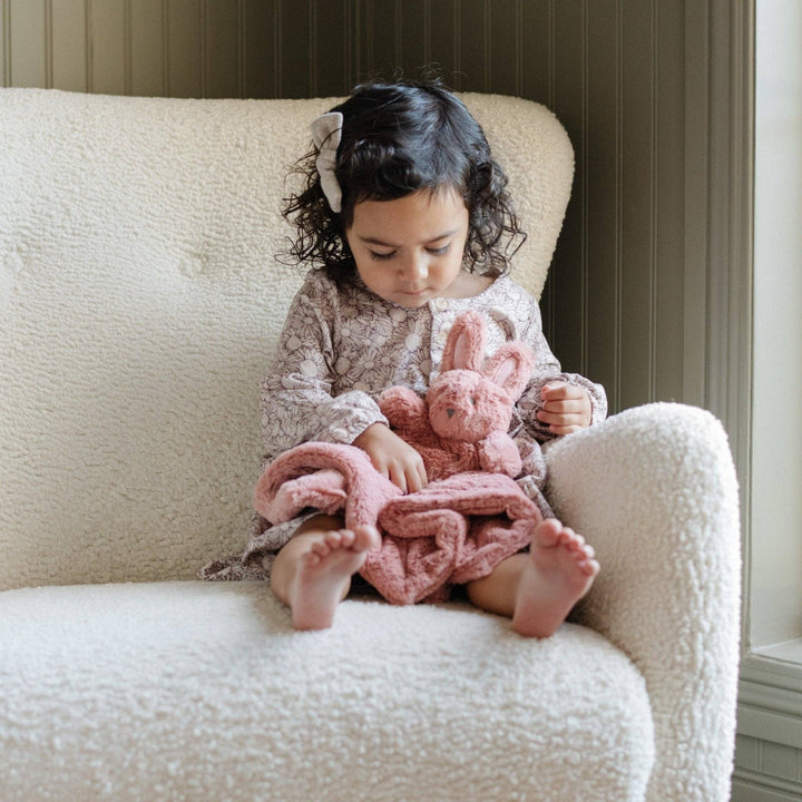 STUFFED ANIMAL LOVEYS: Lamb