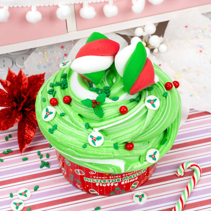 Mistletoe Mallow Fluffy Slime