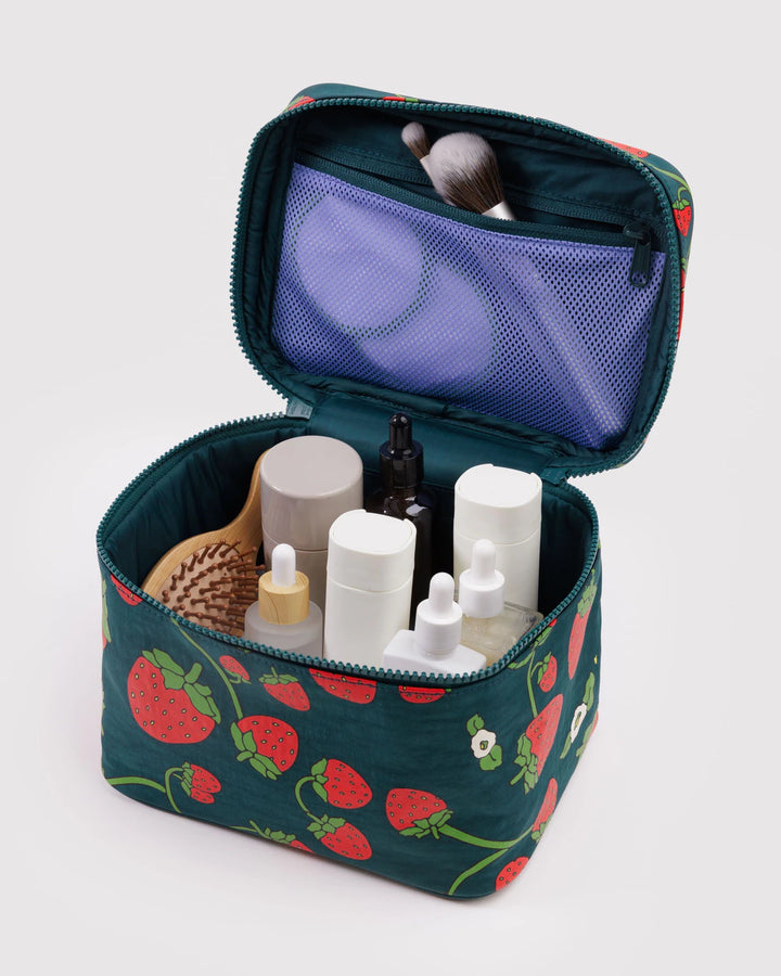 Cosmetic Case Large Strawberry Blossom