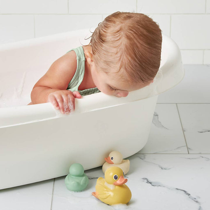 Duck Family - Bath + Water Table Toys