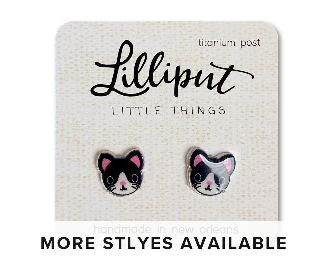 Kitty Cat Earrings : White w/ Brown Spot