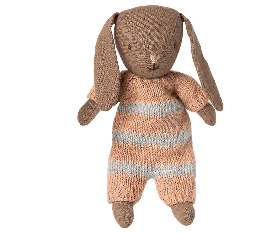 Micro Bunny Brown Rose Knitted Suit
