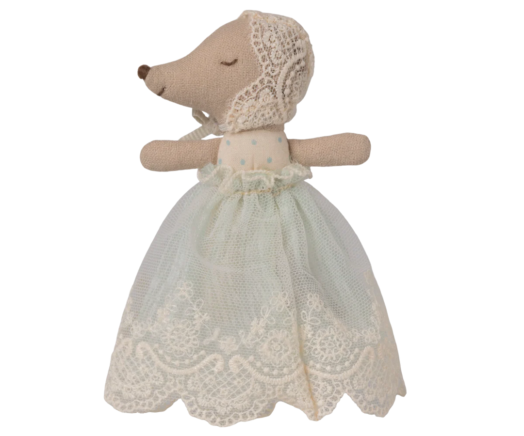 Baby mouse in gown - Mint
