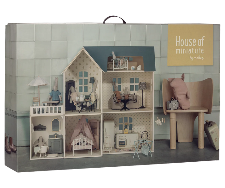 House of Miniature Dollhouse