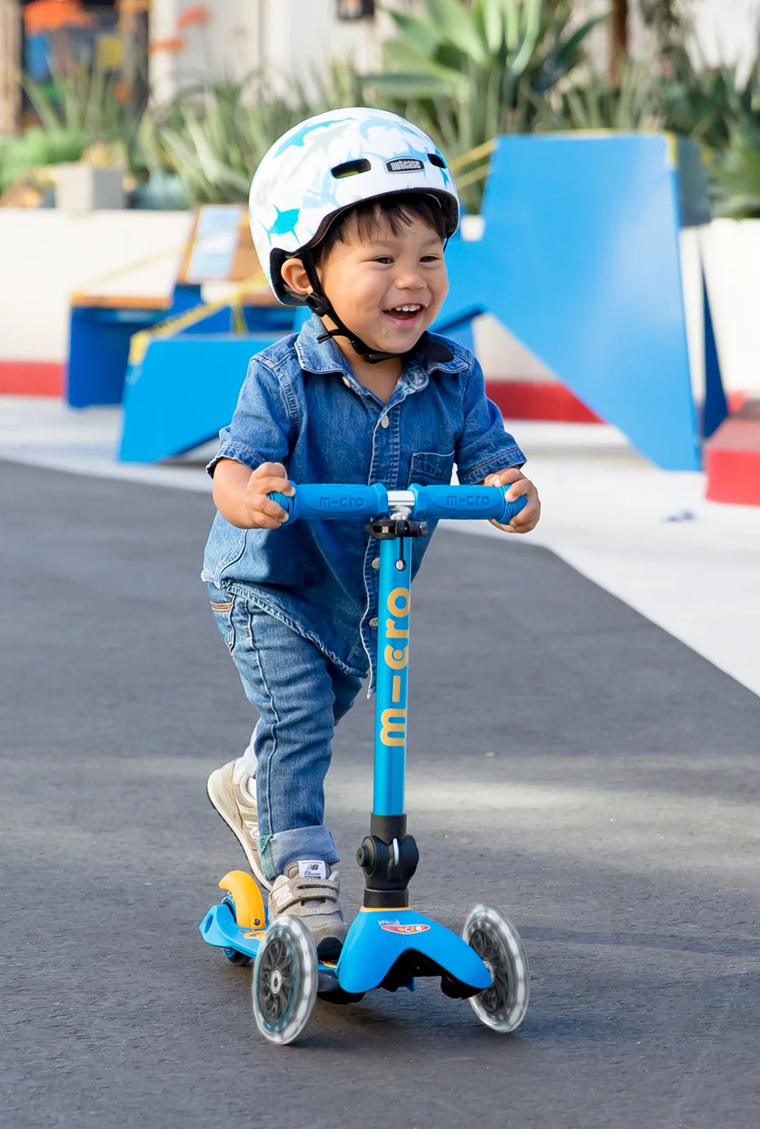 Mini Foldable LED Scooter Ocean Blue