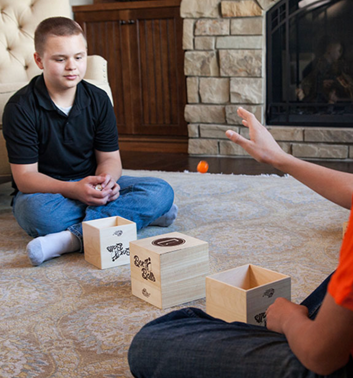 Box & Balls Game