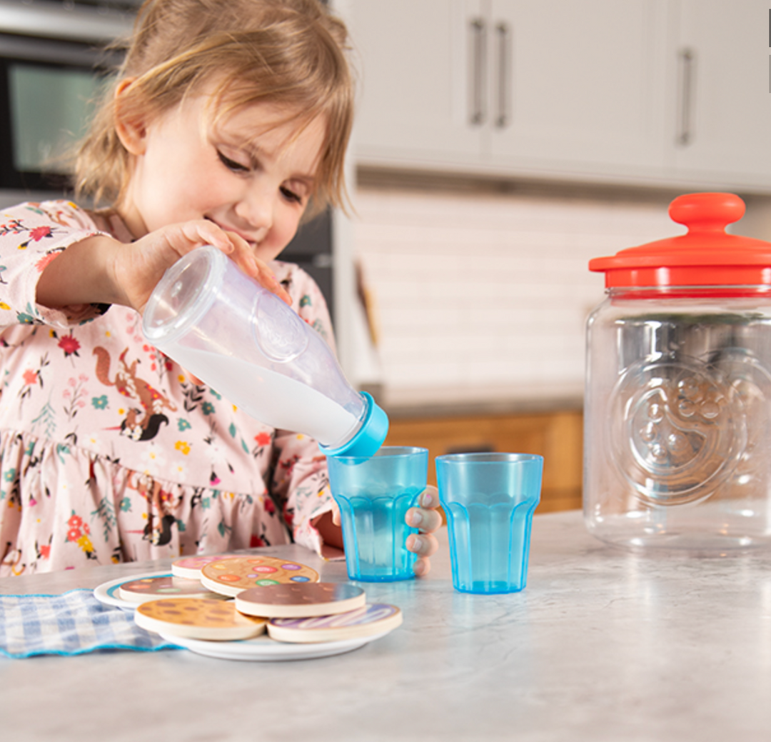 Pretendables Milk and Cookies