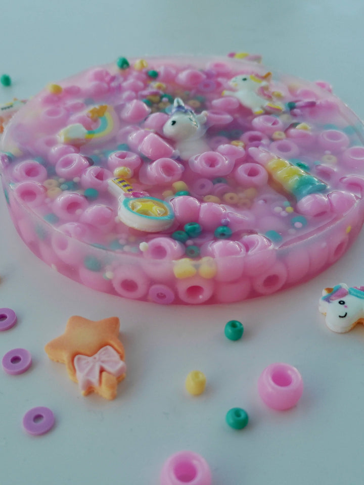 Unicorn Dreams - Picking Pad - Fidget Toy