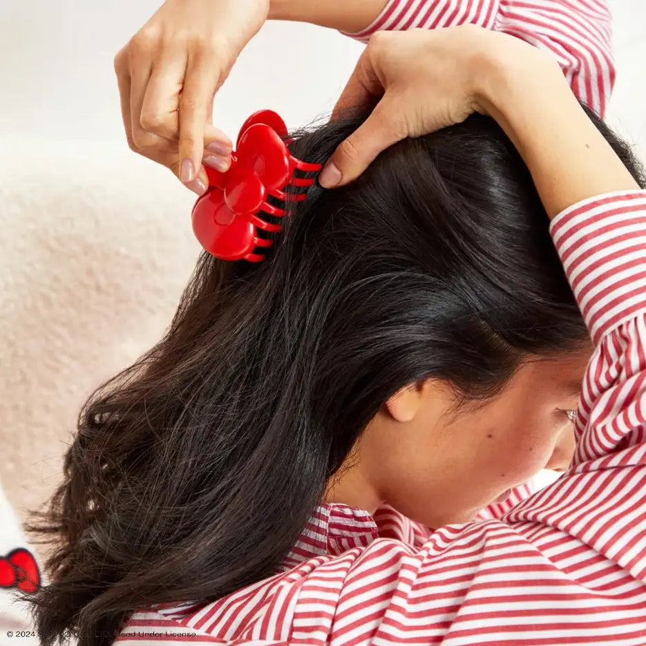 Hello Kitty Claw Hair Clip Bow